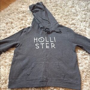 Hollister Women’s Gray Hoodie Sweater